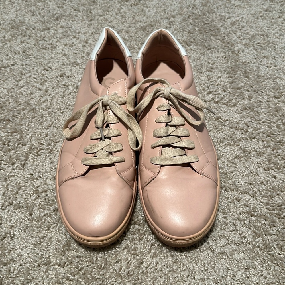 Guess Sneakers